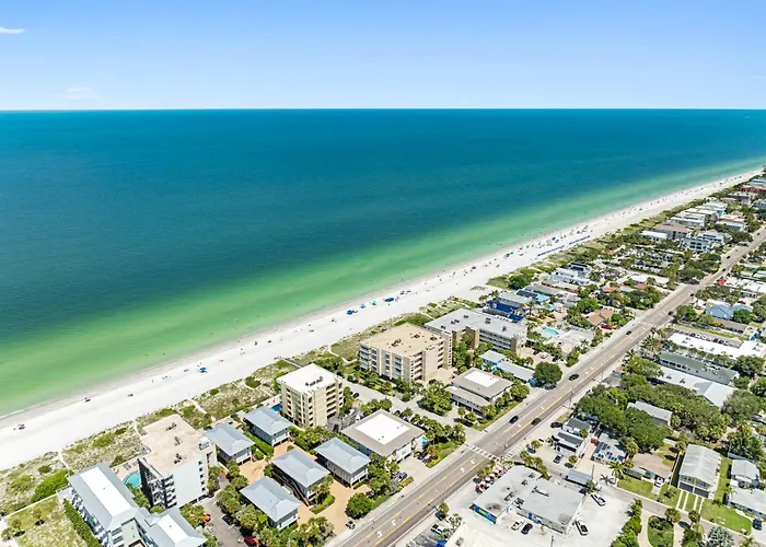 Seaside Serenity: Your Perfect Escape!