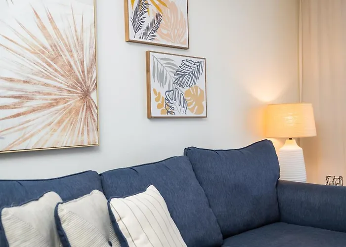 Apartment Seaside Serenity: Your Perfect Escape!